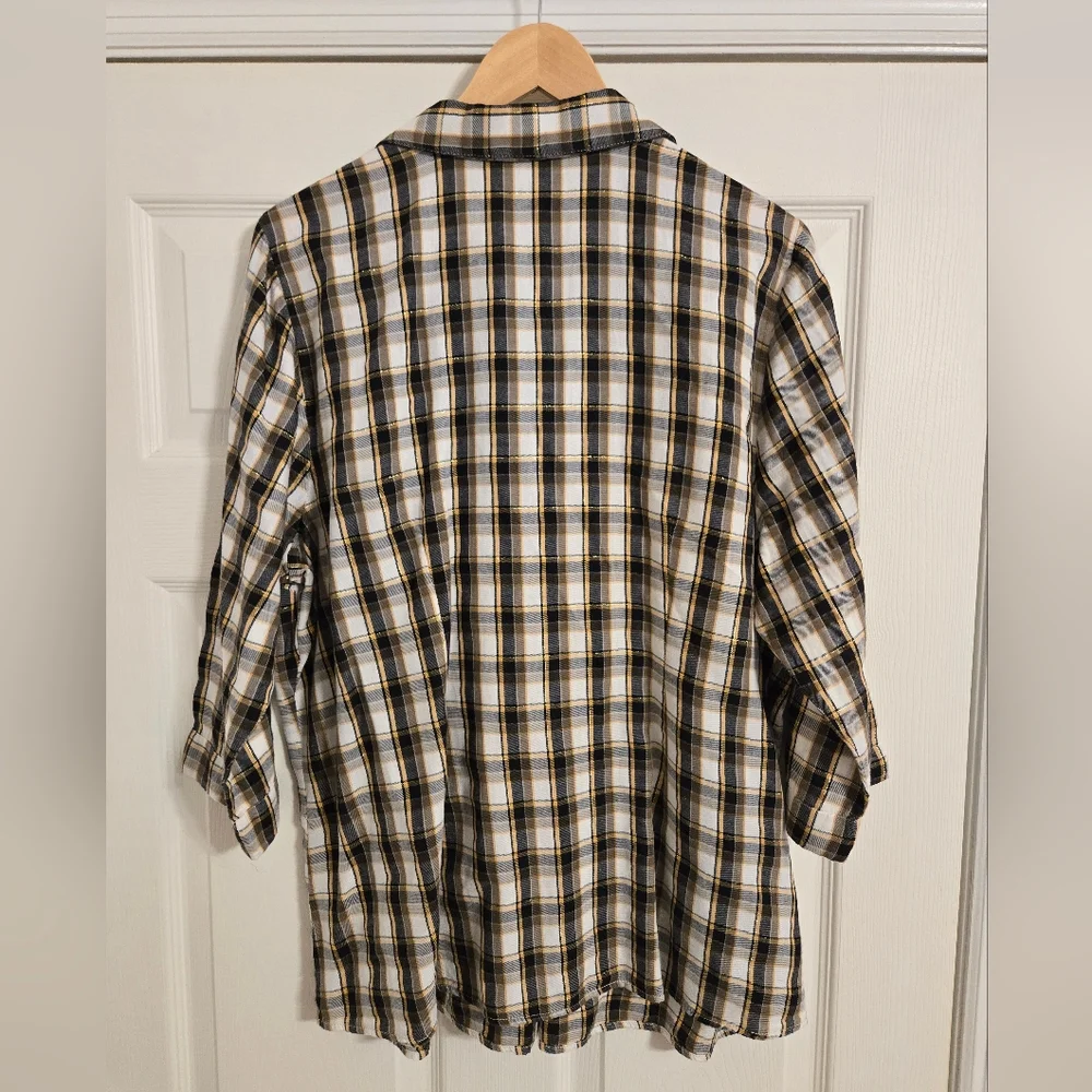 CJ Banks Women's Black And White Plaid Button Front Blouse Size 1X
